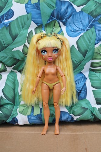 rainbow high RH dolls and accessories take your pick, stand - 第 183/285 張圖片