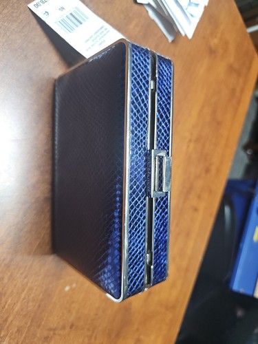 NEU Michael Kors 30H7MPNC2K PERLE ELEKTRISCH BLAU Md Box Clutch geprägtes Leder - Bild 2 von 8