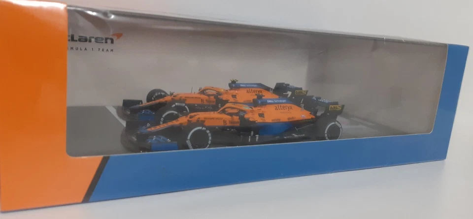 MODELLINO AUTO F1 SCALA 1:43 SPARK MCLAREN MERCEDES NORRIS RICCIARDO ITALIA 2021 - Immagine 3 di 4