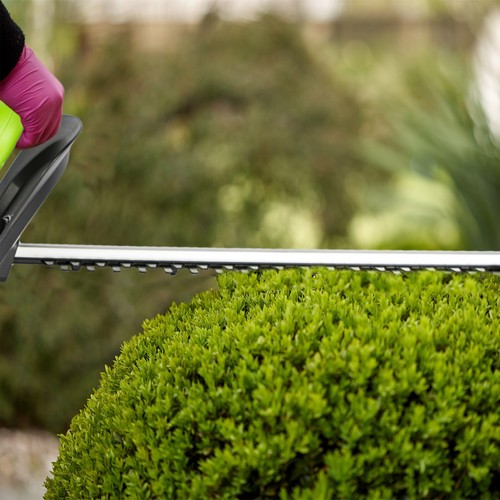 Mylek Cordless Hedge Trimmer Cutter 20V 4000mAh Li-ion Battery and Fast Charger - Picture 8 of 10