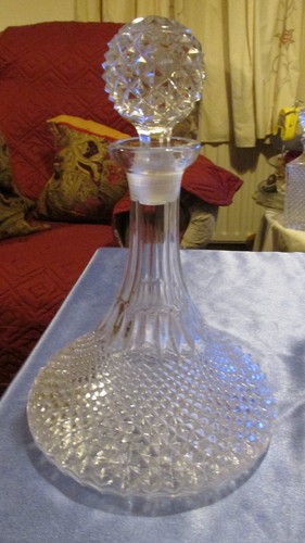 Decanter Vintage RCR Crystal Hobnail cut Ships D60/38 - Picture 2 of 7