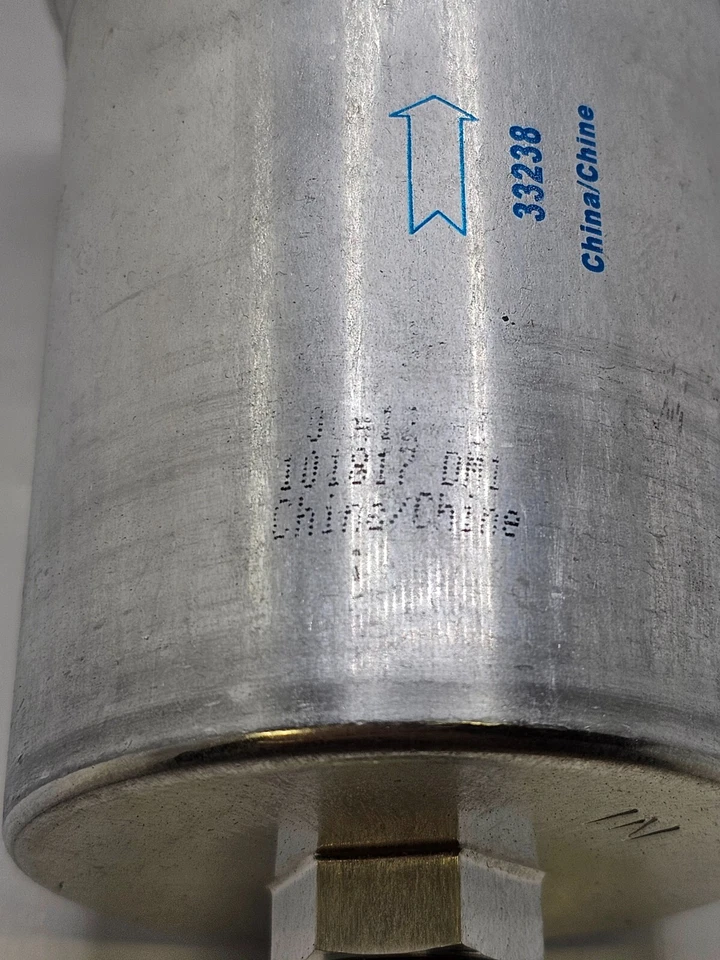 Filtro de combustible Napa Gold 3238 compatible con (Audi A6, Audi R8, BMW 320i, Porsche 911) Foto 3 de 4