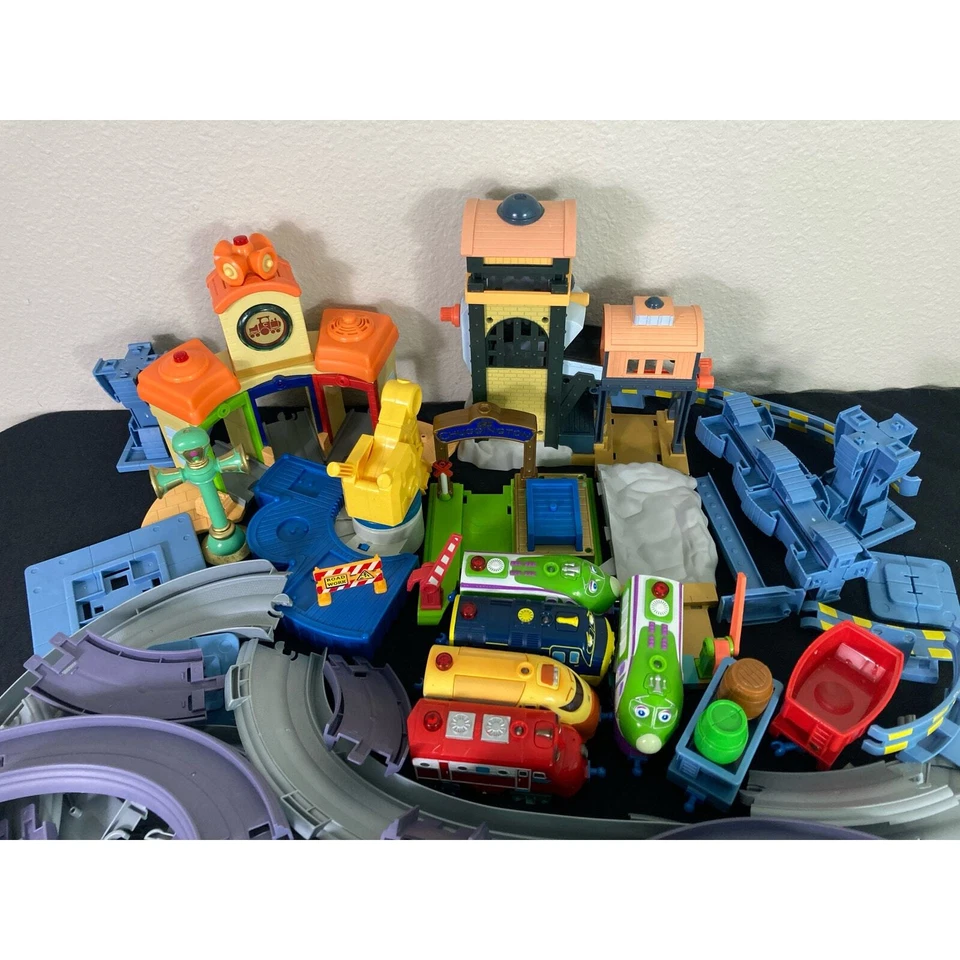 Chuggington Interactive Train Set Playset Tracks Engines Lot Kids Toy Bundle - Image 2 of 4
