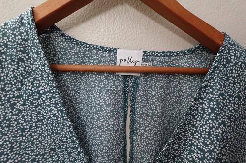 Princess Polly Women’s Size 12 Blue Floral Cropped Shirt Trendy Feminine - Picture 4 of 17
