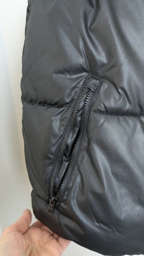 Old Navy Herren Classic Puffer Weste Schwarz Full Zip Gesteppt Outdoor Taschen Gr. M - Bild 4 von 14