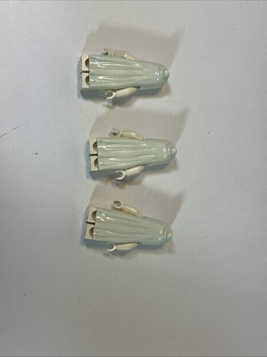 Lego  gen043 Ghosts with Pointed Top Shroud, Glow In Dark Set 9467 Figs 2012 - Picture 4 of 4