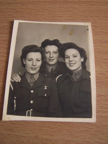 WW2 Military Women in Uniform Soldiers Vintage Photo Brussels