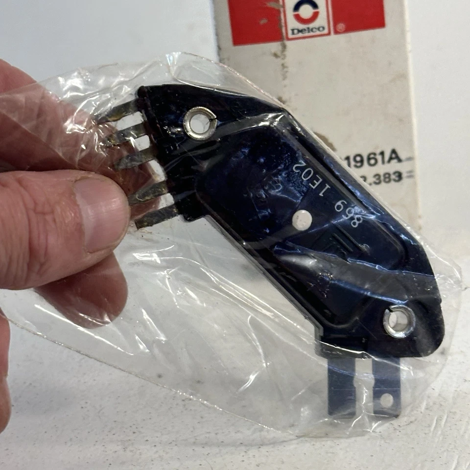 Nuevo interruptor de módulo de control de encendido sellado OEM GM 10482832 para Cadillac Camaro Foto 4 de 4