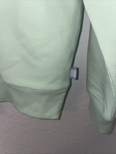 Fila Sweatshirt Size Small NWT. Mint Green - Picture 2 of 3