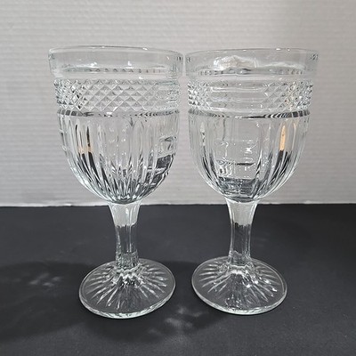 Set of 2 Vintage Libbey Radiant Water Goblets Clear Footed Diamond Vertical Cut 