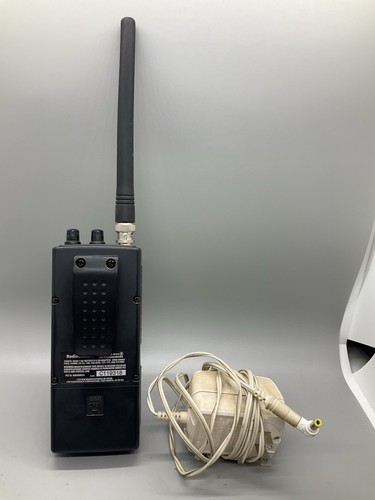 Radio Shack Pro-79 200 Channel Analog Scanner with Weather Alert With Charger - Zdjęcie 3 z 6