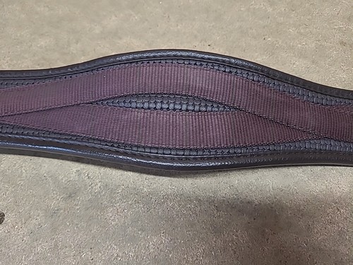 Thorowgood Waffle Weave, Shaped girth, Brown,48”.(ref. 246B) - Picture 4 of 6