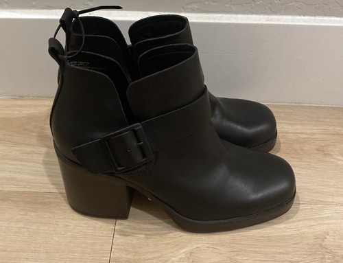 Korks By Kork-Ease Kari Block Heel Booties Ankle Boots New Size 9 In Black - Picture 6 of 14