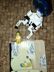 Lego Vintage Classic Space Futuron 6848 Strategic Pursuer  complete  instruction