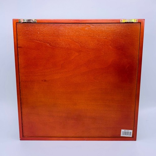 Feuerzeug Vitrine für 20 z.b. Zippo Feuerzeuge - ROSENHOLZ - SCHWARZ - WEISS ! - Bild 6 von 19
