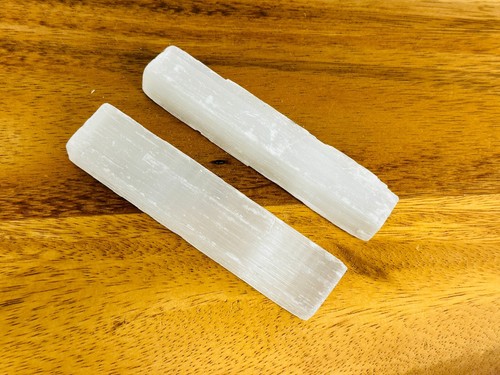 Raw Selenite Crystal Logs 4" Rough Sticks Blades, Charging Station, Buy is Bulk - Picture 7 of 10