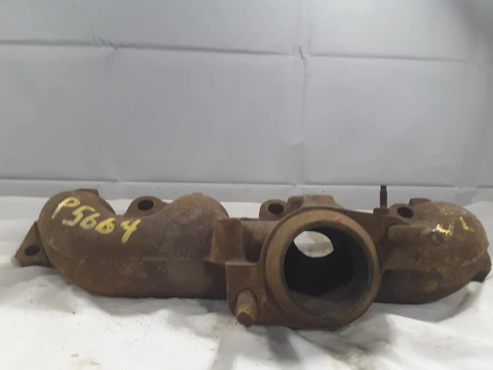 Colector de escape usado se adapta a: Ford Escort 1991 4-116 1,9 L SOHC grado A Foto 2 de 4