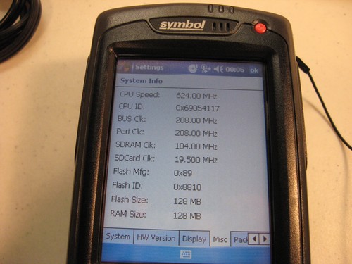 SYMBOLE MOTOROLA MC7090-PU0DCQFA7WR SCANNER DE CODES-BARRES 1D QWERTY WI-FI 128 Mo MC70 - Photo 4 sur 12