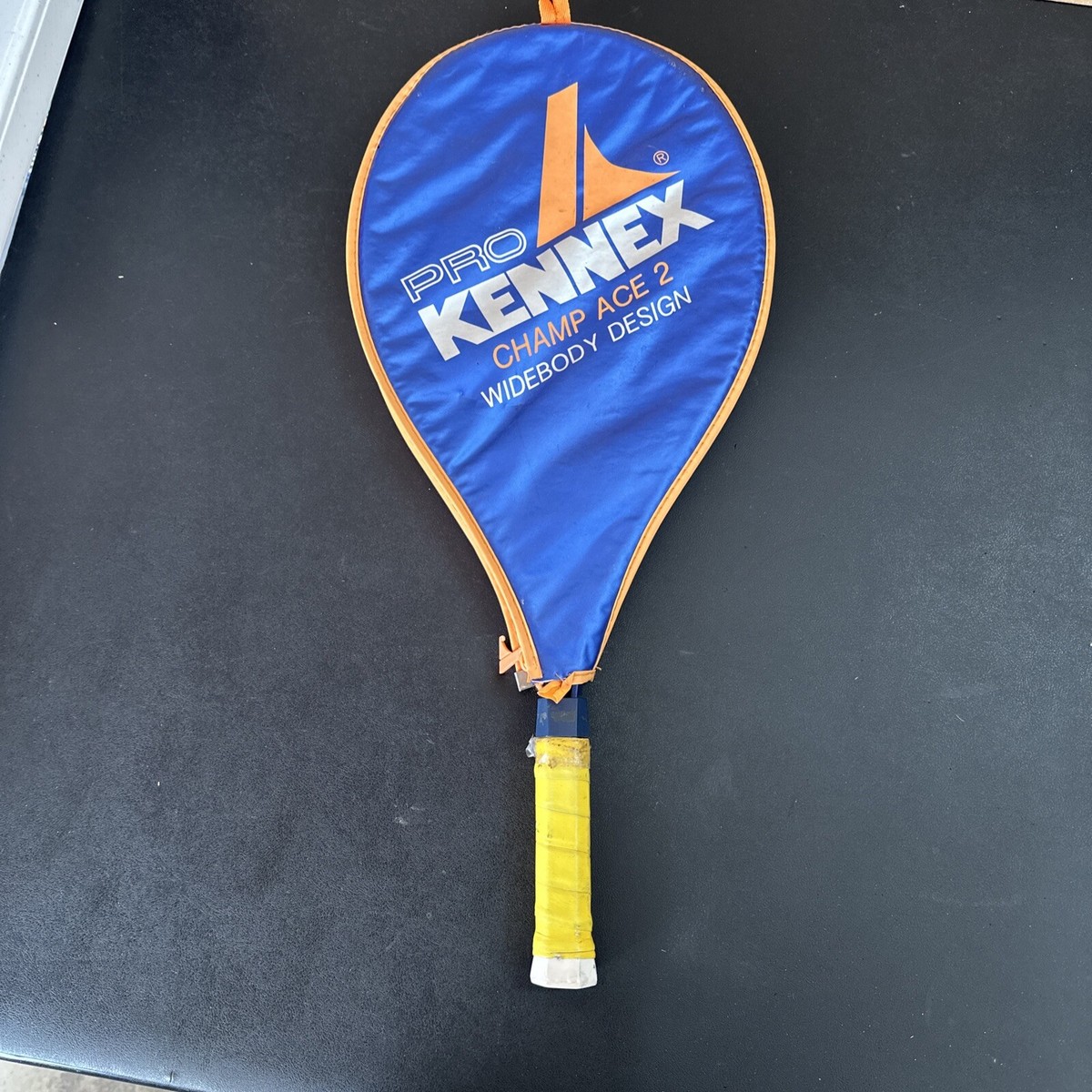 Pro　KENNEX　C2 Classic Tour Pro KENNEX C2 Classic Tour Prokenex C2 Classic Tour Version