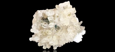 Klarer Chloritquarz mit Pyrit (großes Schrankmaß)