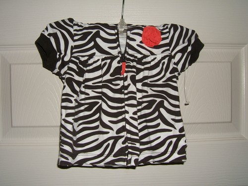 CARTERS GIRL'S LIGHTWEIGHT ZEBRA PRINT ZIP HOODIE JACKET SIZE 6 MONTHS (NWOT) - Picture 1 of 6