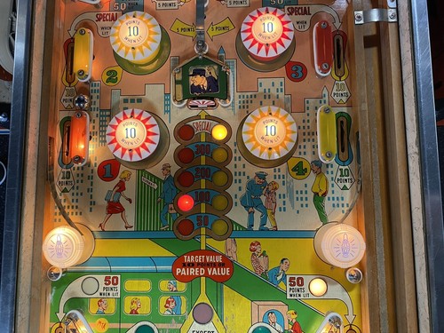CROSS TOWN PINBALL MACHINE PROFESSIONALL TECHS SERVICED 1966 GOTTLIEB - Picture 5 of 12