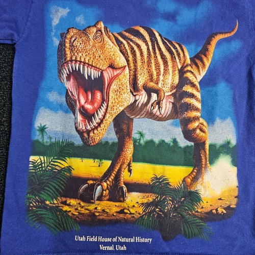 Field Museum Of Natural History Vernal Utah Dinosaur T-Shirt Youth XS Blue V2a - Picture 2 of 9