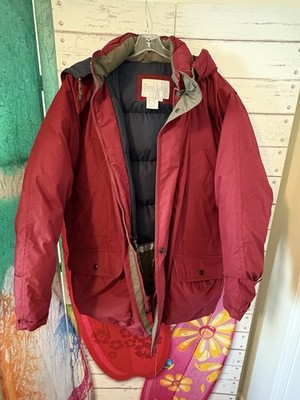 Great Lakes Recreation Woman's Coat. Size Large. Hooded.
