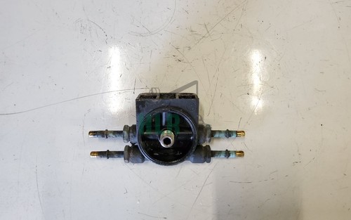 Land Rover Discovery 2 Td5 Fuel Filter Housing ESR4723 - Picture 3 of 6