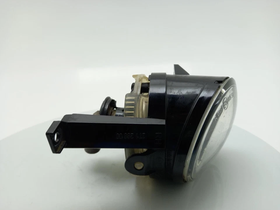 VOLKSWAGEN EOS Fog Lamp 2006-2016 2 Door Convertible - Imagem 2 de 4