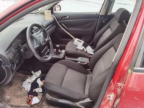 3b1858569c Getränkehalter Becherhalter  Volkswagen Passat DE1353144-31 - Bild 9 von 9