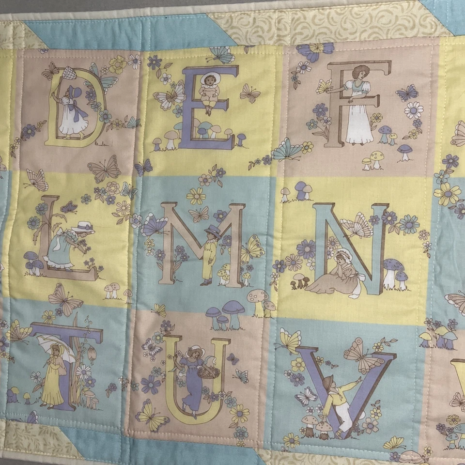 Berçário infantil acolchoado pendurado na parede ABC 44 em 17 em sala de jogos pré-escolar retrô - Imagem 3 de 4