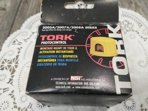 NEW TORK 2005A PHOTOCONTROL risposta istantanea - Foto 3 di 4