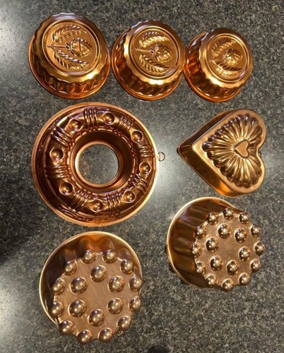 Lot Of 7 Jello Molds Cake Pan 7" Kitchen Wall Hang Decor Alum. Copper Tin - Picture 2 of 6