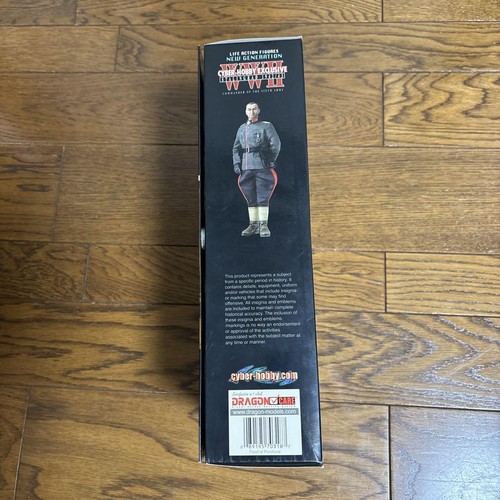 Cyber Hobby Exclusive WWII Friedrich Paulus 1/6 scale Figure Militaria Tracking - Picture 12 of 14