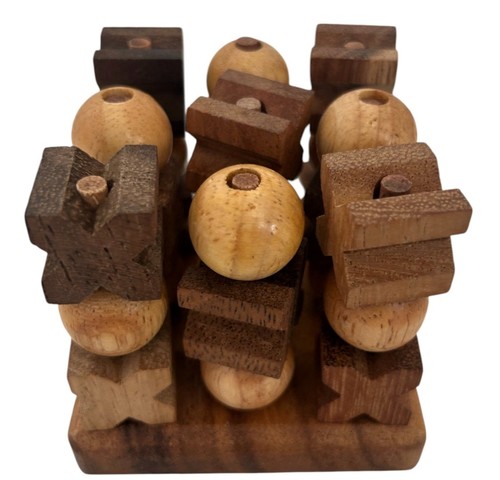 3D Wooden Knots and Crosses - Handmade Tic Tac Toe Set XO - Picture 3 of 6