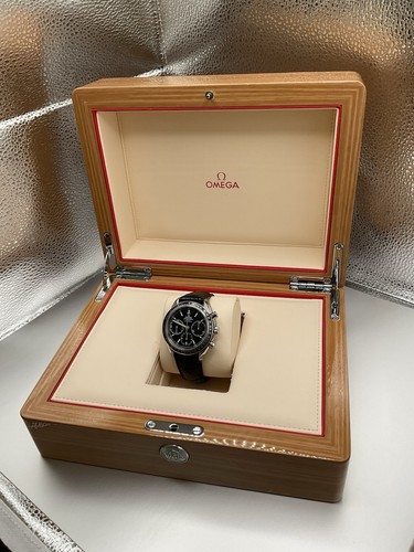 OMEGA Speedmaster 326.32.40.50.01.001 - Picture 14 of 16