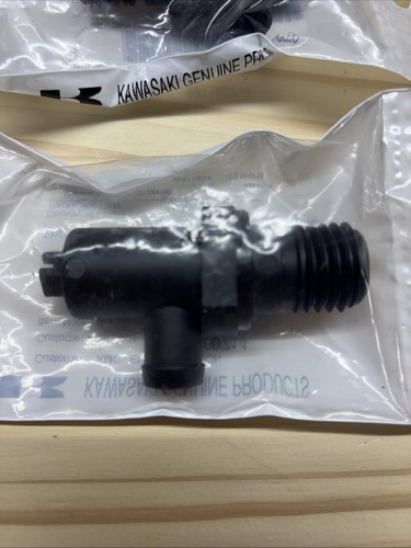 Original Kawasaki 49116-0714 Ölablassventil Baugruppe FS541V FS730V FX801V FX850V - Bild 2 von 2
