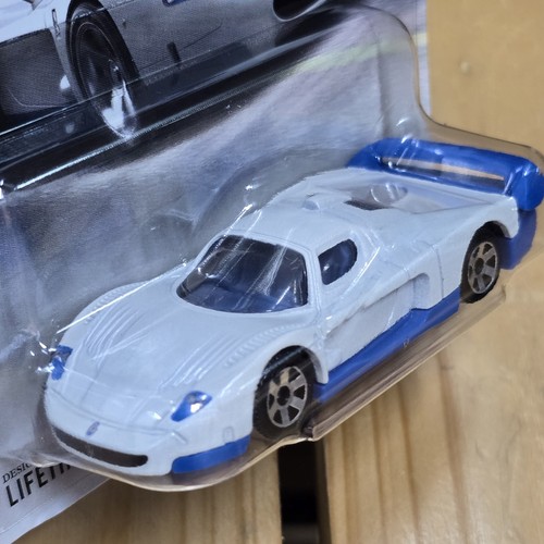 2025 MATCHBOX 2024 MASERATI MC12 WHITE MBX - Picture 3 of 4