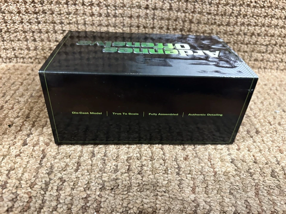 Dragon Armor 1:72 King Tiger Henschel Ardennes Offensive, sPzAbt. 501, No. 60141 - Image 3 of 4