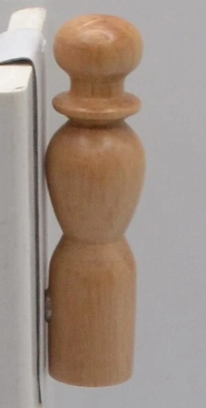 Magnet en bois tourné (744) - Photo 1/1