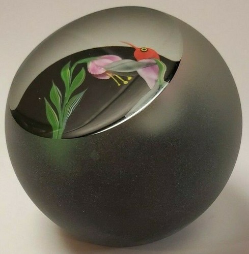 CORREIA Kolibri & Blume Kunst Glas 1984 Limited Edition Briefbeschwerer 122/200 - Bild 5 von 12