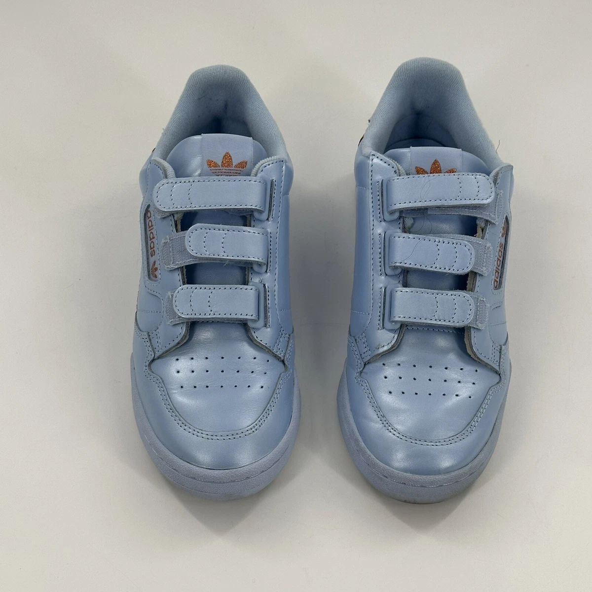 Continental 8 shop adidas outfit
