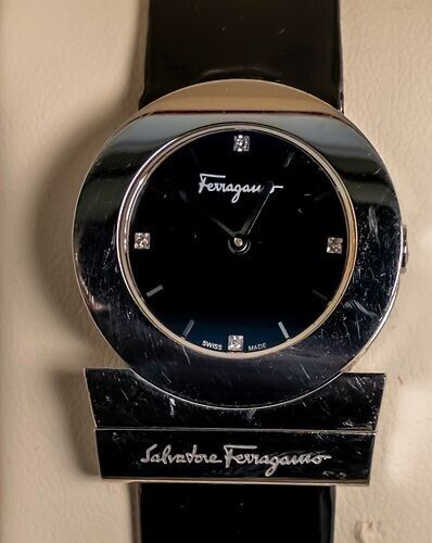 Women's Salvatore Ferragamo Gancino Diamond Stainless Navy Dial Wristwatch F56 - Picture 3 of 12