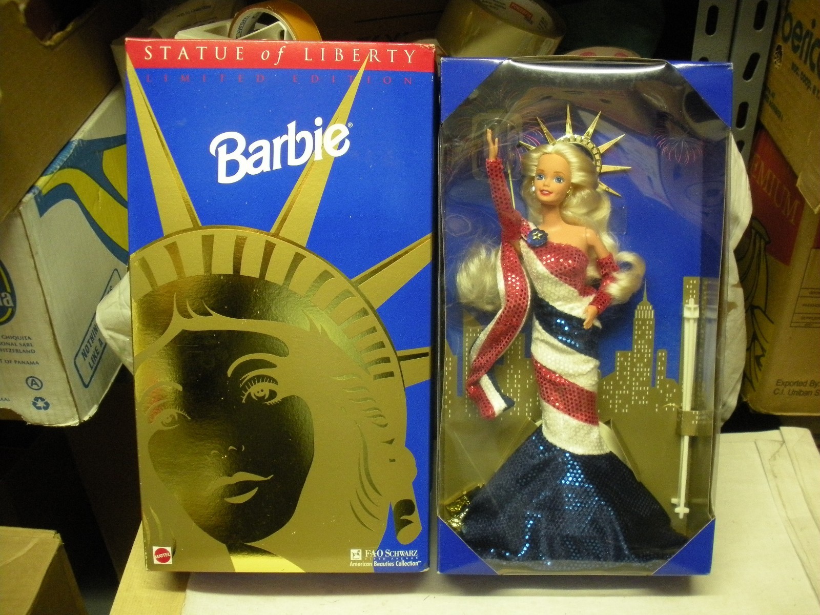BARBIE STATUE OF LIBERTY FAO SCHWARTZ 14664 1995 MATTEL NRFB MIB BARBIE STATUE OF LIBERTY FAO SCHWARTZ 14664 1995 MATTEL NRFB MIB