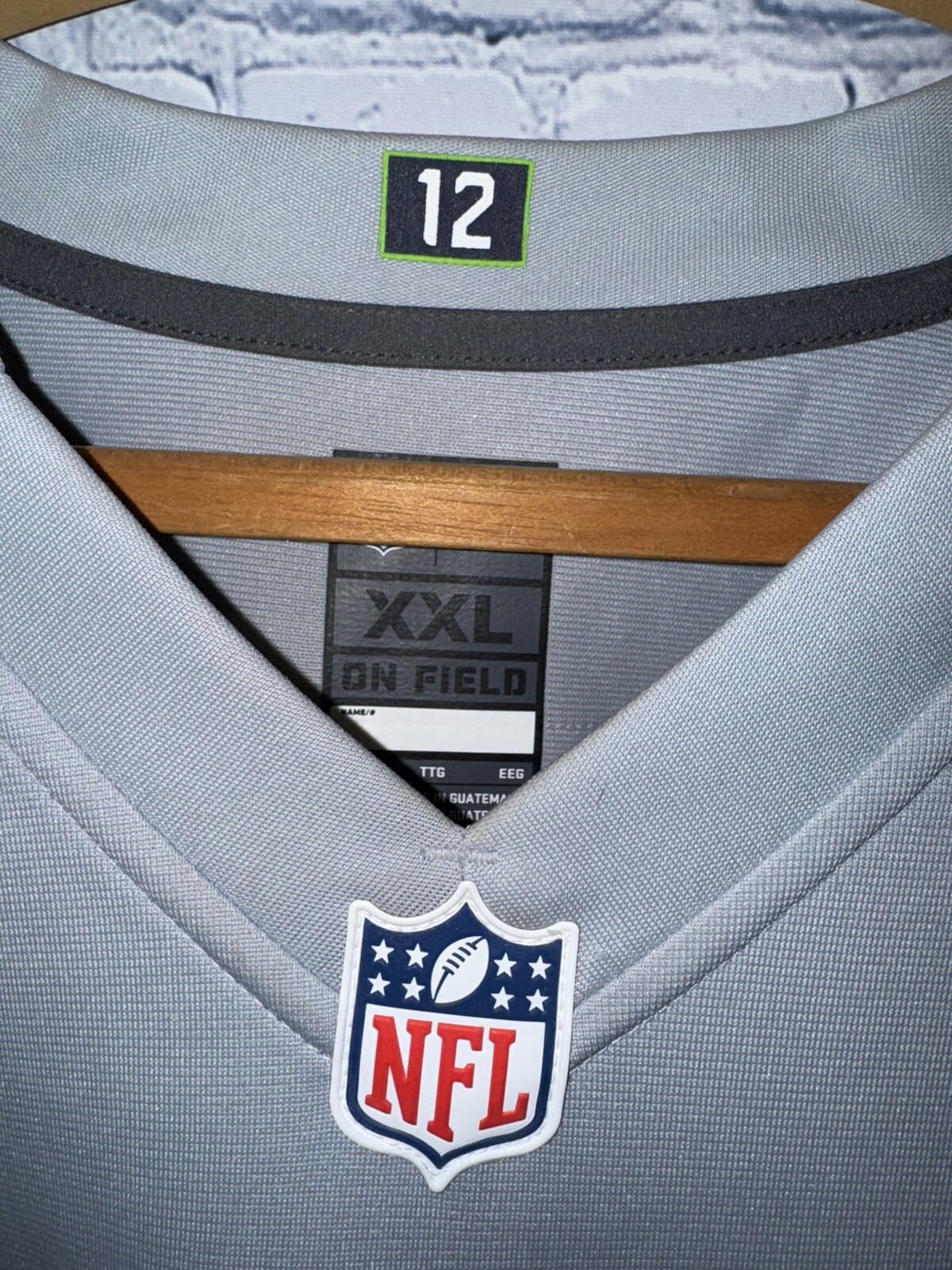 Picture 5 of 6