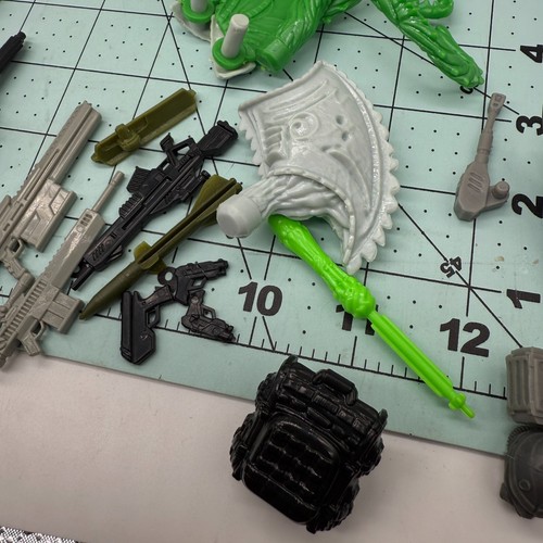 Lot of FINAL FACTION Figures Riptide, KHARN, Ruck - Picture 17 of 19