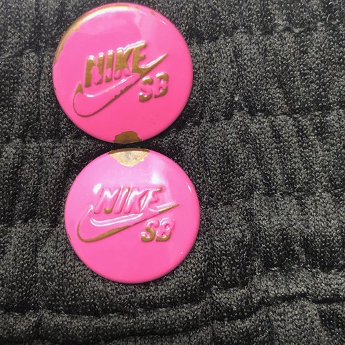 Nike SB Girls Black and pink shorts Size L (12-13 years) - Picture 3 of 8