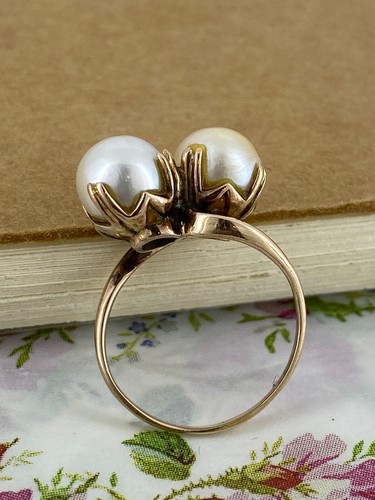 8.5mm Cultured Pearl (x 2) "Moi et Toi" Handmade Vintage Ring in 14K Yellow Gold - Picture 5 of 5