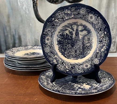 Vtg Staffordshire Lot of 8 Liberty Blue Independence Hall Dinner Plates & Bowls